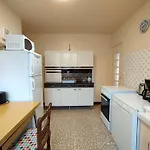 Maison Familiale Près De Rocamadour Avec Jardin Et Wifi - Fr-1-828-9 Hébergement de vacances *