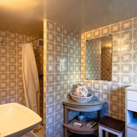 Hébergement de vacances Maison Familiale Près De Rocamadour Avec Jardin Et Wifi - Fr-1-828-9